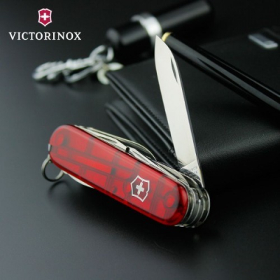 Нож Victorinox Swiss Army Huntsman прозр.красный 1.3713.T