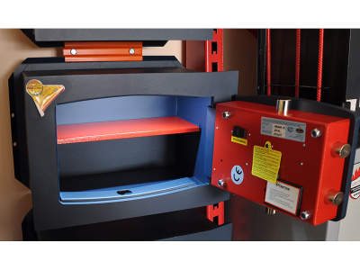 Сейф, що вбудовується в стіну TECHNOMAX GK/4L